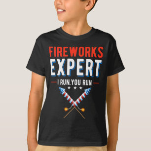 Camiseta Especialista em fogos de artifício executa perform