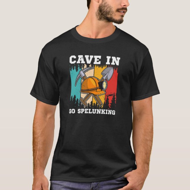 Camiseta Espelunker caverna feitiologista de caça (Frente)