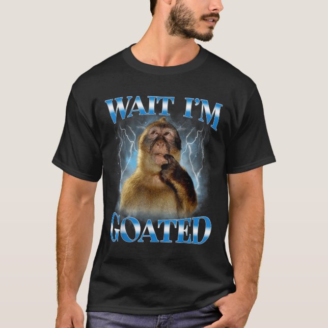 Camiseta Espera, sou Deus, macaco pensativo engraçado meme  (Frente)