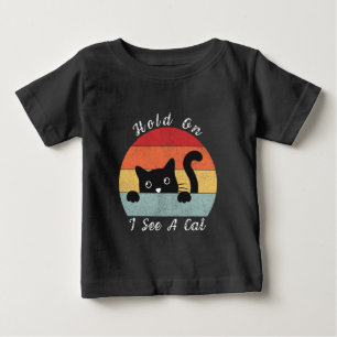 Camiseta Espera, Vejo Um Gato, Brincadeira E Gato Humoroso