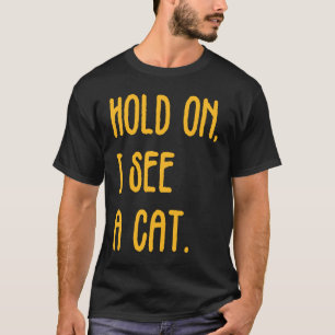 Camiseta Espera, Vejo Um Gato Sarcástico 1