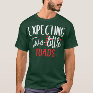 Camiseta Esperando Dois Pequenos Sapos Gêmeos Engraçados De