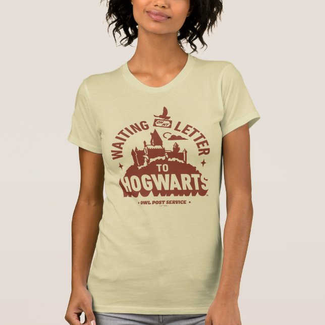Camiseta Esperando minha Carta para HOGWARTS™ (Frente)