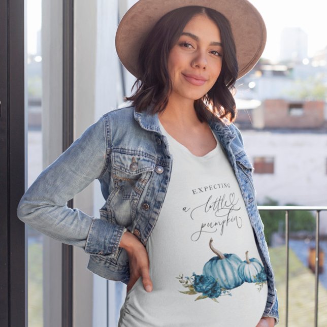 Camiseta Esperando Um Menino De Abóbora (Criador carregado)