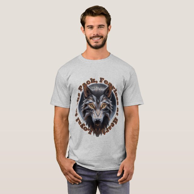 Camiseta Espírito de Lobo Negrito - Arte Geométrica do Lobo (Frente Completa)