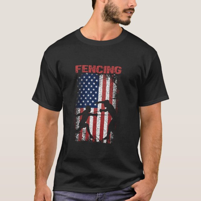 Camiseta Esportes de esgrima retrô-americano Flag USA Ameri (Frente)