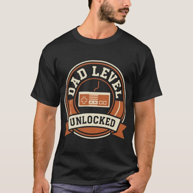 Camiseta Esportiva com Insígnia Atlética Vintage P (Frente)