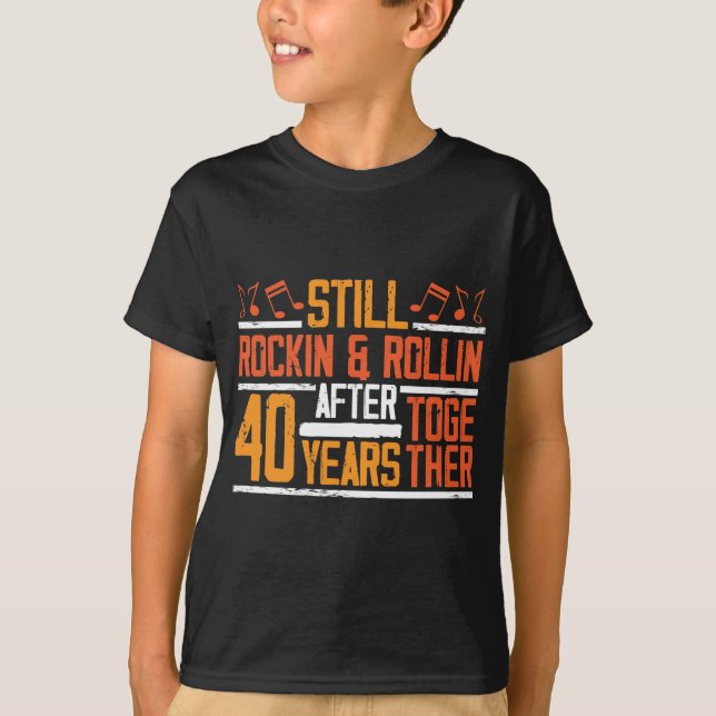 Camiseta Esposa de Rocking Wife do 40º aniversário de casam (Frente)