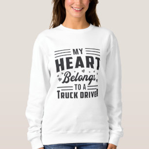 Camiseta Esposa do Caminhoneiro Meu Coração Pertence A Um
