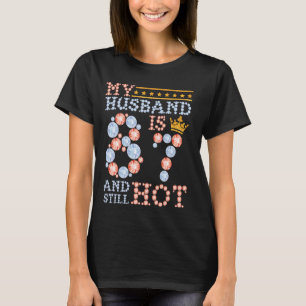 Camiseta Esposa Feliz Aniversário Meu Marido Tem 87 Anos E