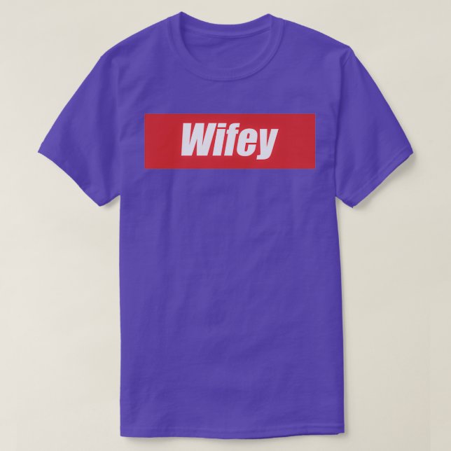 Camiseta Esposa Legal para presentes (Frente do Design)
