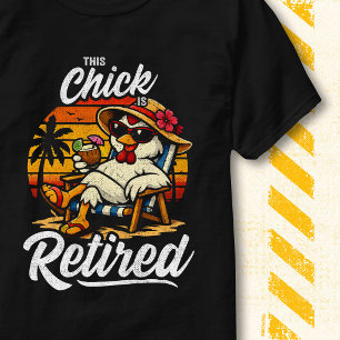 Camiseta Esposa Mãe Aposentada Engraçada Esta Garota Está A