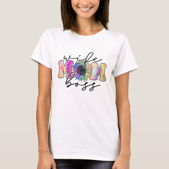 Camiseta Esposa Mãe Chefe - Dia das Mães (Frente)