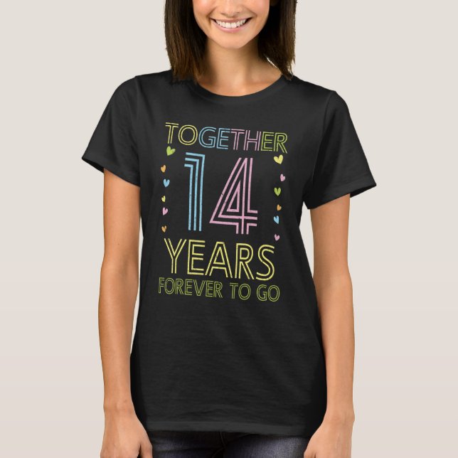 Camiseta Esposa Marido Junta 14 Anos Casada Por (Frente)