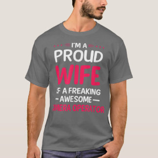 Camiseta Esposa Orgulhosa De Maldita Operadora De CÂMERA In