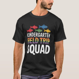 Camiseta Esquadrão de Excursão do Jardim de Infância com Pe