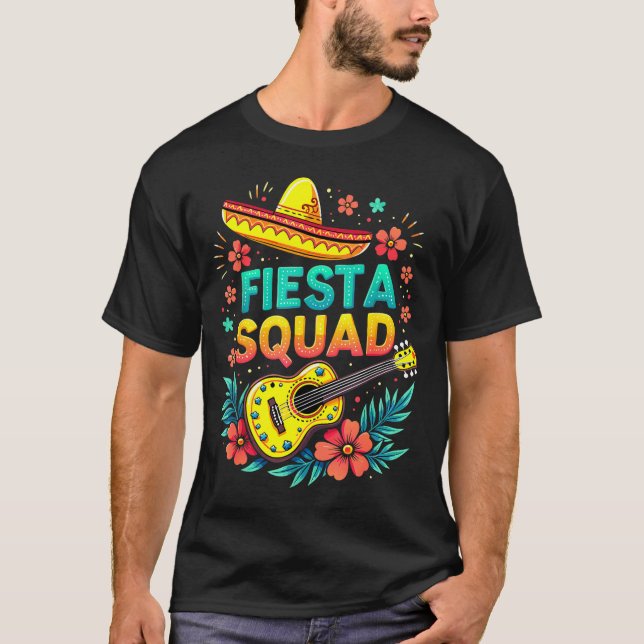 Camiseta Esquadrão de festa combinando cinco de maio festa  (Frente)
