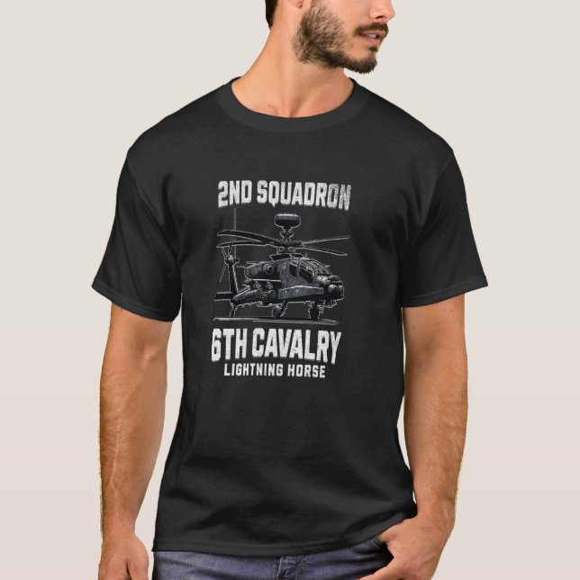 Camiseta Esquadrão segundo 6 de Cavalaria Apache Helicopter (Frente)