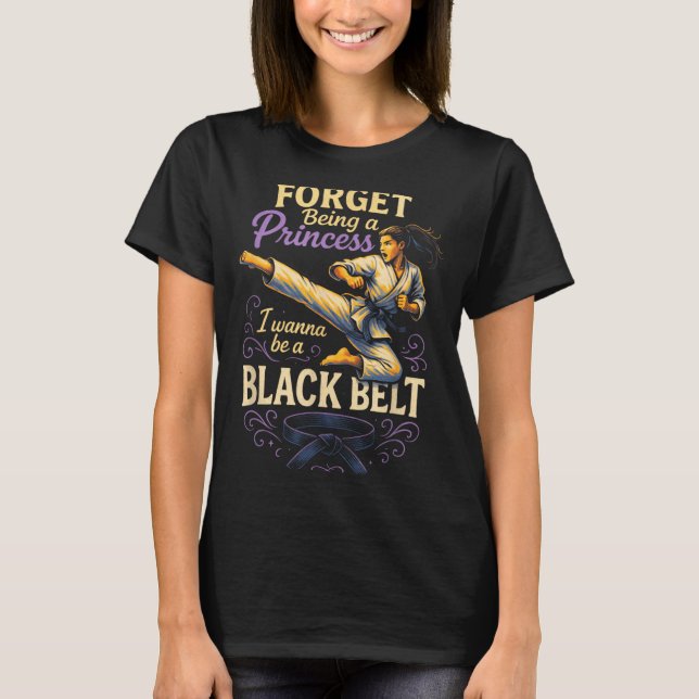Camiseta Esqueça de Ser uma Princesa - Caratê Kickboxing (Frente)