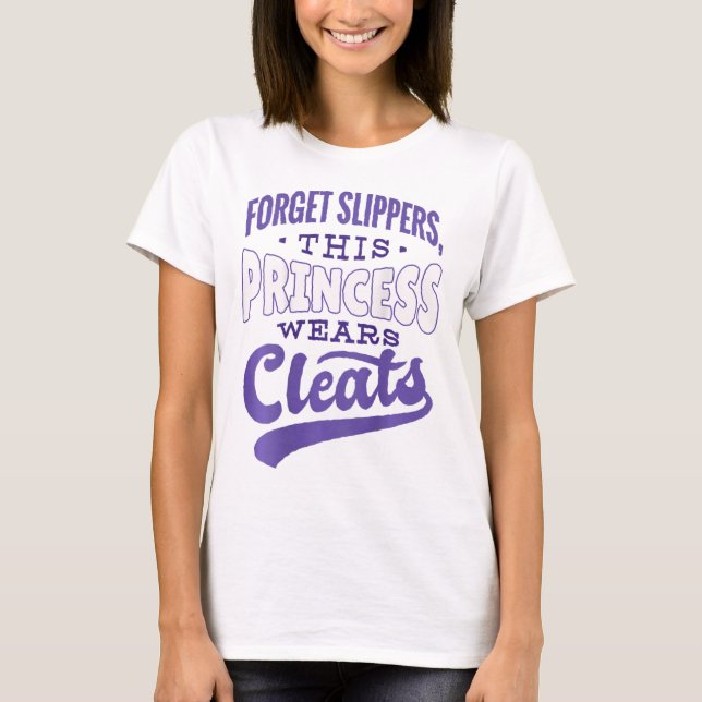 Camiseta Esqueça os chinelos a princesa usa travas Softll M (Frente)