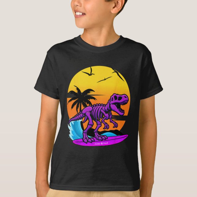 Camiseta Esqueleto de T-rex Surfando Neon Com Retrospectiva (Frente)