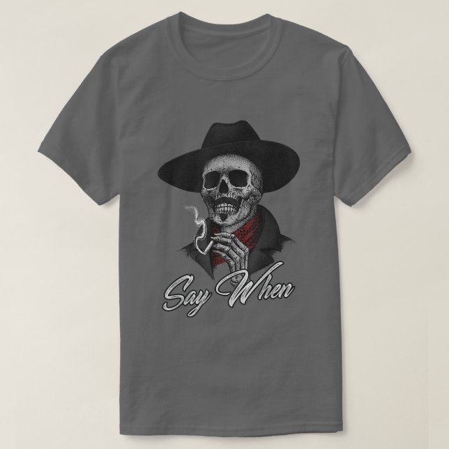 Camiseta Esqueleto Engraçado Fumando  (Frente do Design)
