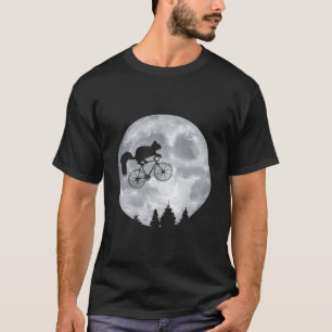 Camiseta Esquilo Andando de Bicicleta Lunar no Halloween