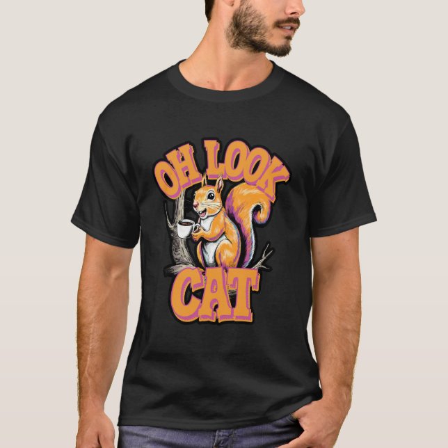 Camiseta Esquilo Engraçado Gritando Meme de Gato (Frente)