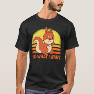 Camiseta esquilo mostra dedo médio