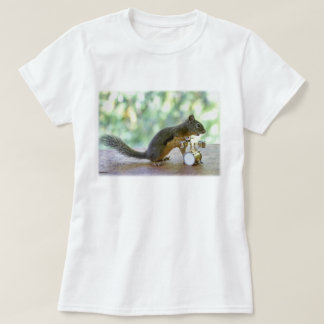 Camiseta Esquilo que joga cilindros