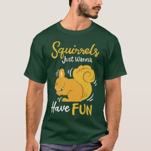Camiseta Esquilos Só Querem Divertir-Se