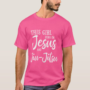 Camiseta Essa Garota Funciona Com Jesus E Jiu Jitsu Cristo