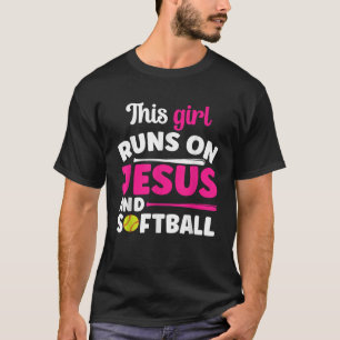Camiseta Essa Garota Funciona Com Jesus E Sofisticado Ath C