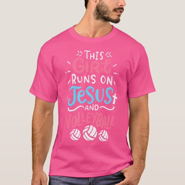 Camiseta Essa Garota Funciona Com Jesus E Voleibol (Frente)
