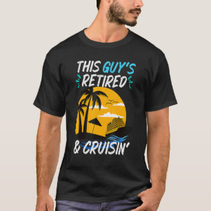 Camiseta Esta cara se aposentou e cruzou 2022 feriado engra