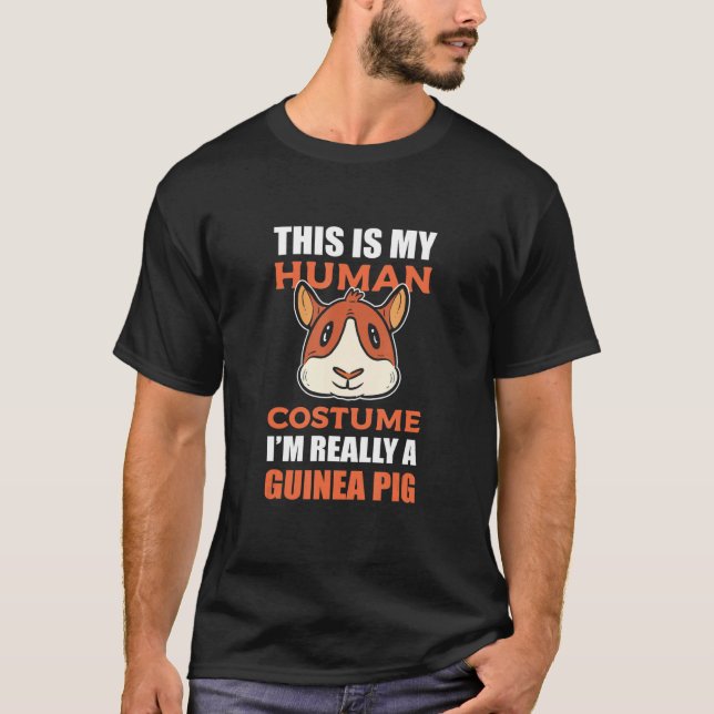 Camiseta Esta é a minha fantasia humana. Sou mesmo um porco (Frente)