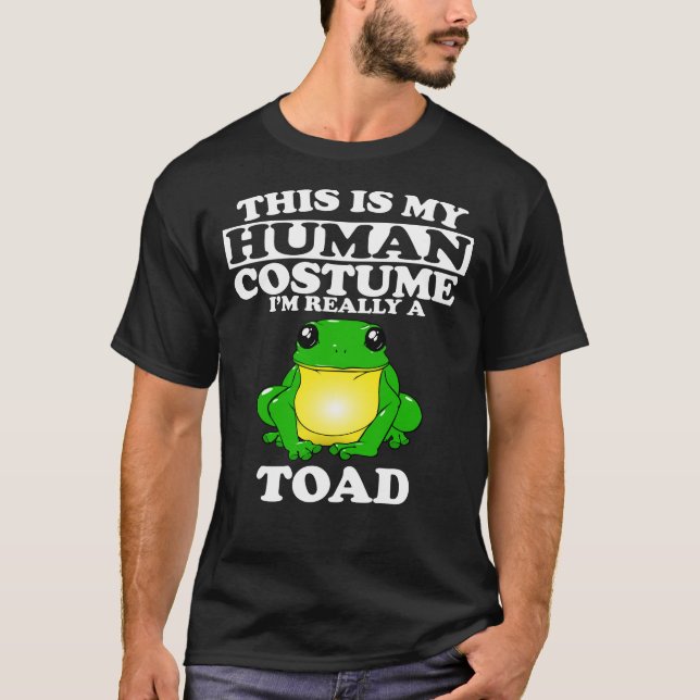 Camiseta Esta é a minha fantasia humana, sou mesmo um sapo (Frente)