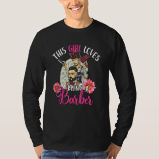 Camiseta Esta Garota Ama Ser Uma Barbeira Floral Barbeira