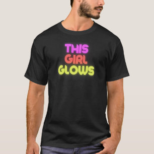 Camiseta Esta garota brilha no aniversário da Rainha Brilha