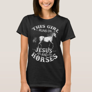Camiseta Esta Garota Funciona Com Jesus E Cavalos Cavalos A