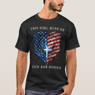 Camiseta Esta Garota Funciona Com Jesus E Cavalos Coração D