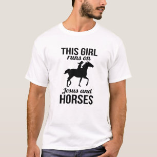 Camiseta Esta Garota Funciona Com Jesus E Cavalos Ho Eque