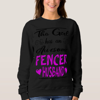 Camiseta Esta Garota Tem Um Espetacular Marido Fencer
