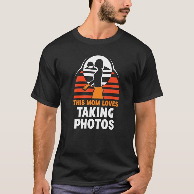 Camiseta Esta Mãe Adora Tirar Fotografias Com Ph (Frente)