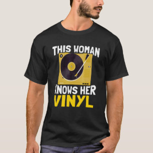 Camiseta Esta Mulher Conhece Seu Disco De Música Analógica