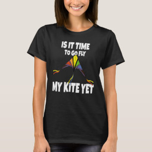 Camiseta Está Na Hora De Voar A Minha pipa Ainda - A Garota
