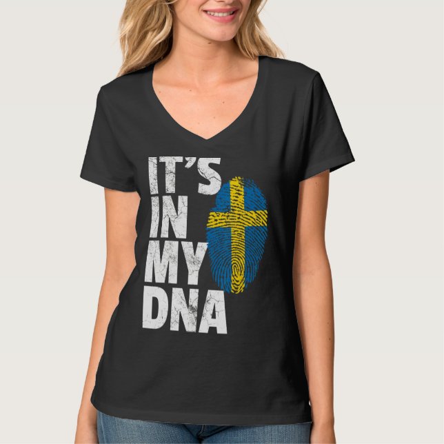 Camiseta Está na minha Suecia de DNA, mulheres suecas de ba (Frente)