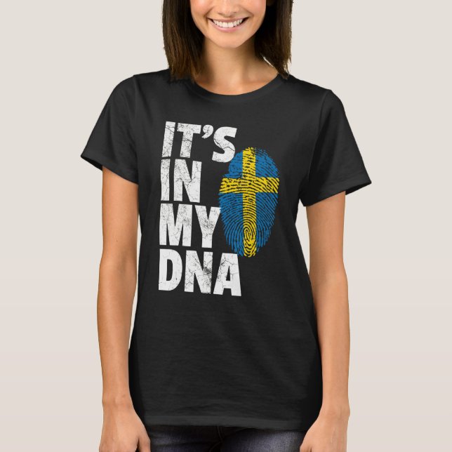 Camiseta Está na minha Suecia de DNA, mulheres suecas de ba (Frente)
