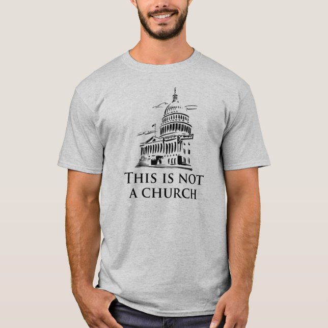 Camiseta esta não é uma igreja (Frente)