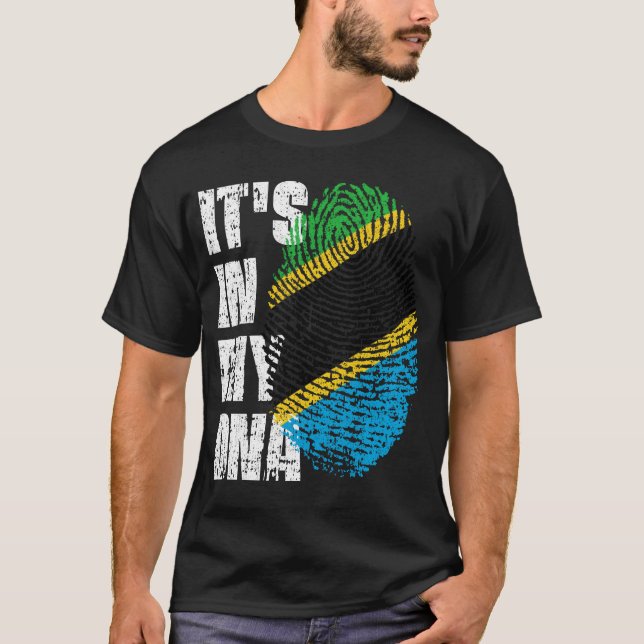 Camiseta Está no meu DNA, a Garota da Bandeira da Tanzânia, (Frente)